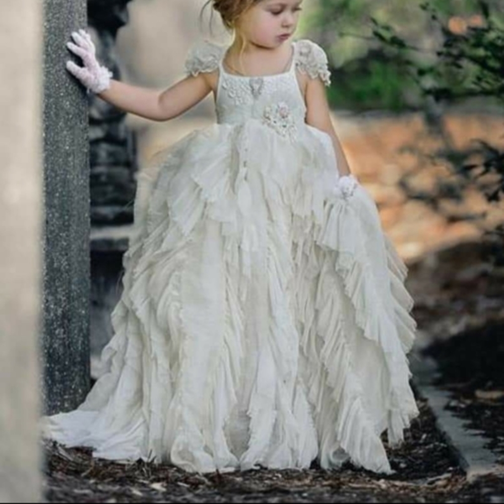 RARE Dollcake Original Frothy off- white Ivory